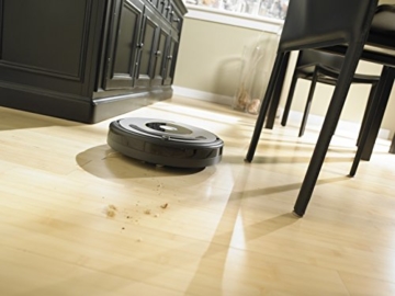iRobot Roomba 615 Saugroboter