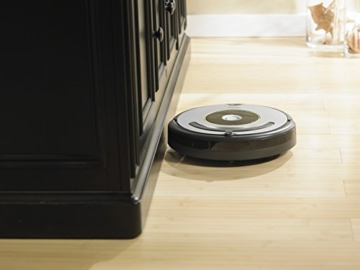 iRobot Roomba 615 Saugroboter