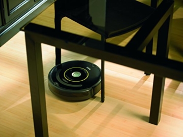 iRobot Roomba 650 Saugroboter